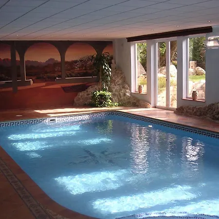 Hotel Lehmi 4*