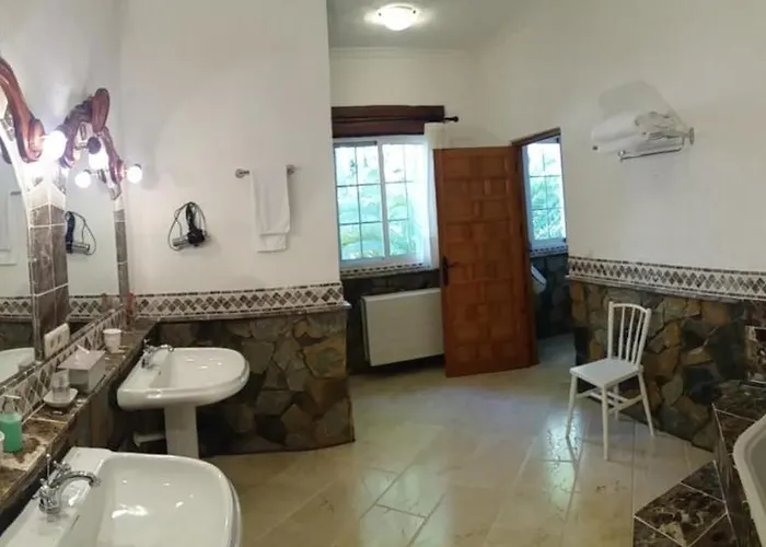 Ξενοδοχείο Lehmi