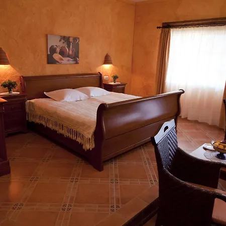 Lehmi Otel