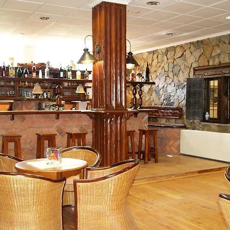 Otel Lehmi Tárbena