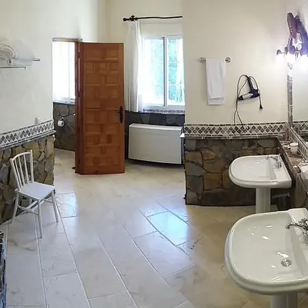 Lehmi Hotel